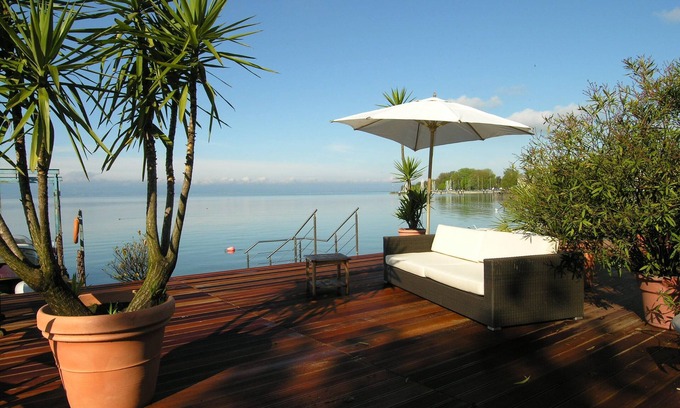 Kressbronn Apartment | Junior Suite New York with free-standing bathtub and terrace