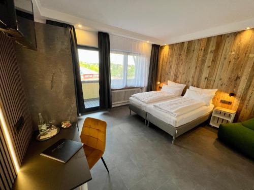 Konfeld Hotel | JUNIPRO Hotel Schinderhannes
