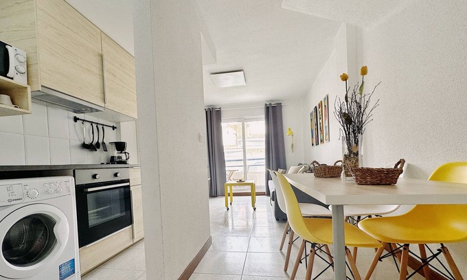Isla Apartment | Junto a la playa, coqueto con piscina y tenis - La Arena 4509