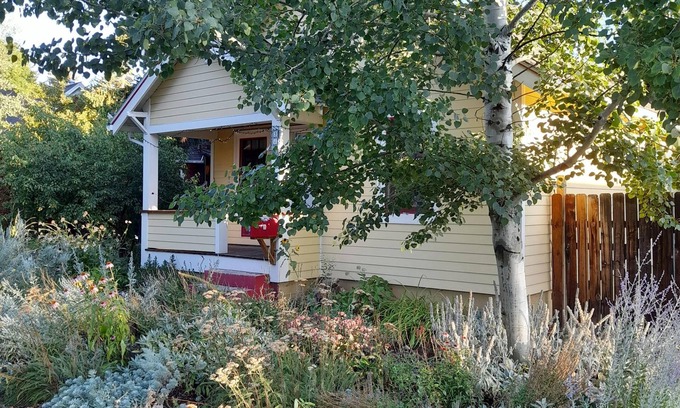 Bozeman House | Just 3 blocks from Main Street of Downtown Bozeman with large private yard!