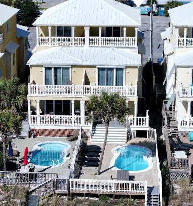 Silver Sands Beach House | Just Beachy - 5 Bedroom 5 Bathroom Beach Front Home! Sleeps 20 home