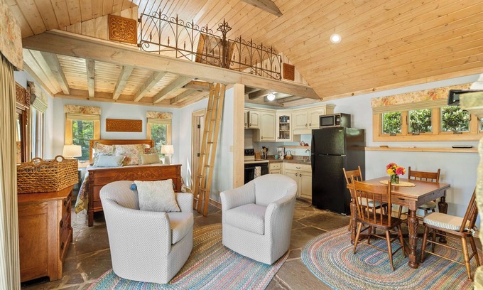 Asheville Cottage | Just Beyond Utopia.