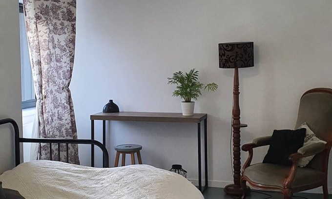 Lormont House | Just outside Bordeaux, on the banks of the Garonne