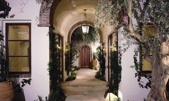 San Clemente House | JUST REOPENED AFTER SEVERAL YEARS!
