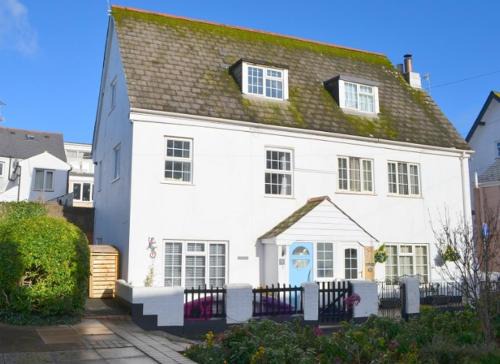 Shaldon House | Justa Cottage