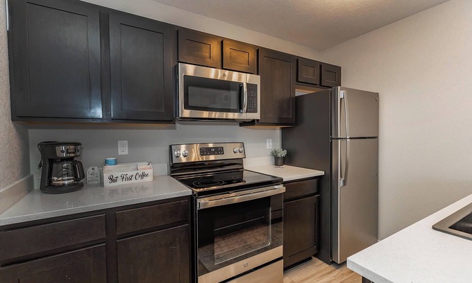 Manhattan Condo | K-State Gameday Getaway