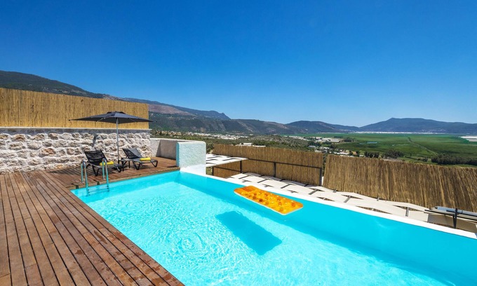 Faralya Ski Chalet | Kalkan Domes Suites & Deluxe