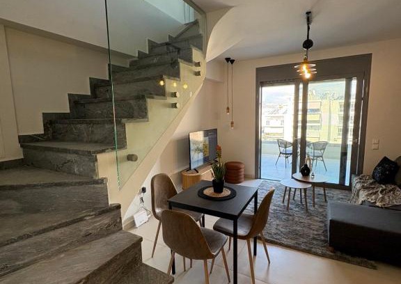 Kallithea Apartment | Kallitheas Maison with Shared Pool