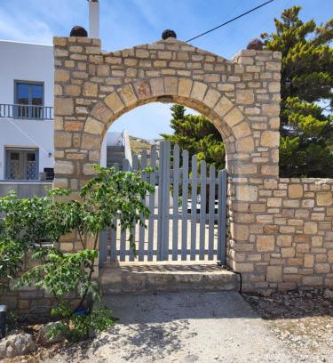 Chora Folegandros Apartment | Kampi Apartment
