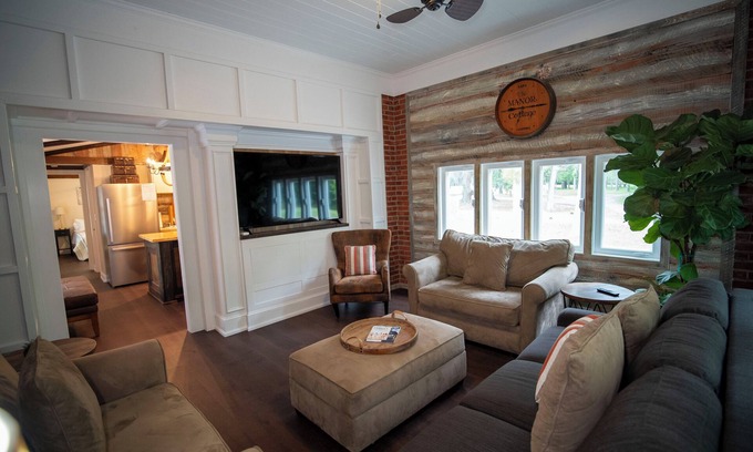Georgetown Cottage | Kane Cottage at Wedgefield