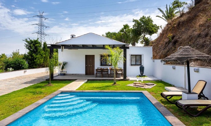 Alhaurin de la Torre House | Kanmarala