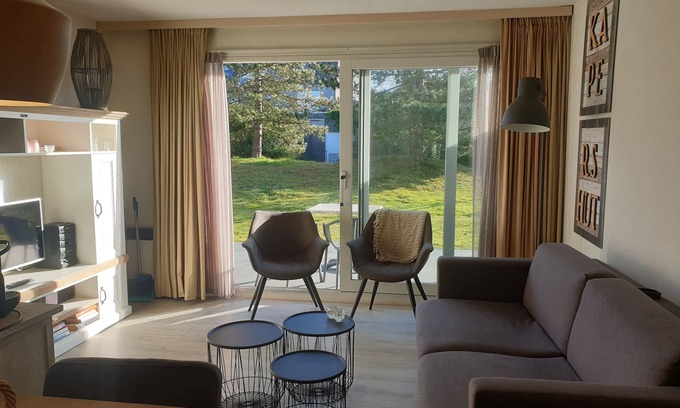 Hollum Apartment | Kapershut 'Family' Apt No. 57 for 1-4 persons, close to the beach, with indoor pool