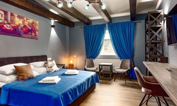 Karlovy Vary Apartment | Karlovy Charme Inn: Deluxe 1BR Apt No.634