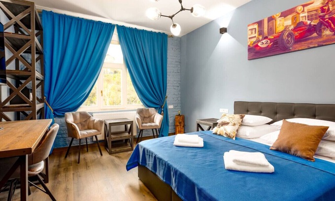 Karlovy Vary Apartment | Karlovy Charme Inn: 1BR Apt No.531 with Lake View