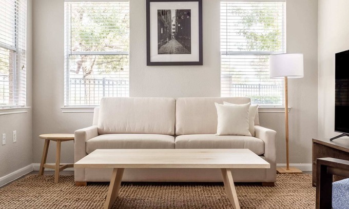 Pearland Apartment | Kasa | Live Like a Local | Pearland
