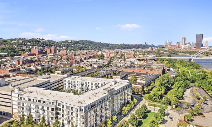 South Side Flats Apartment | Kasa South Side Pittsburgh