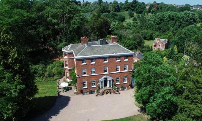 Ribbesford House | Kateshill House Bed & Breakfast