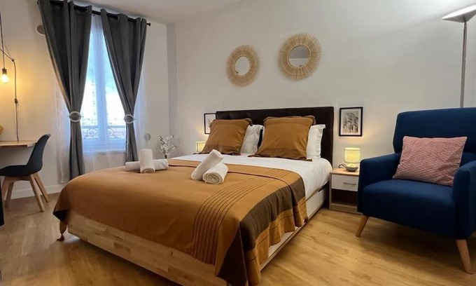 Le Kremlin-Bicetre Apartment | KB 18 Métro 14 et 7 - Free Parking
