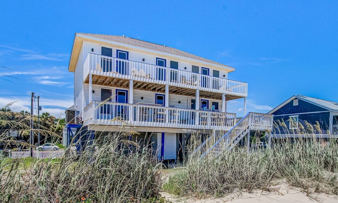 Edisto Island House | KC's Seaside Sanctuary | House in Edisto Beach with direct beach access