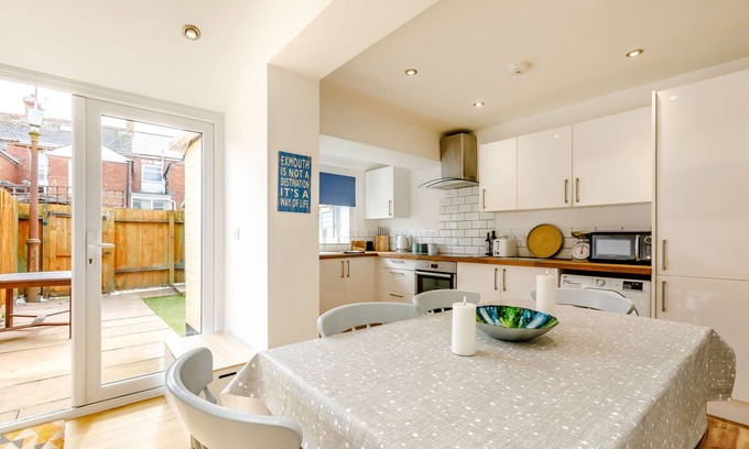 Exmouth Cottage | Keeling