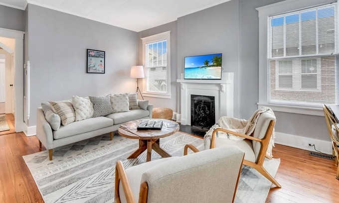 Midtown House | Keep on the Sunny Side in Midtown Augusta