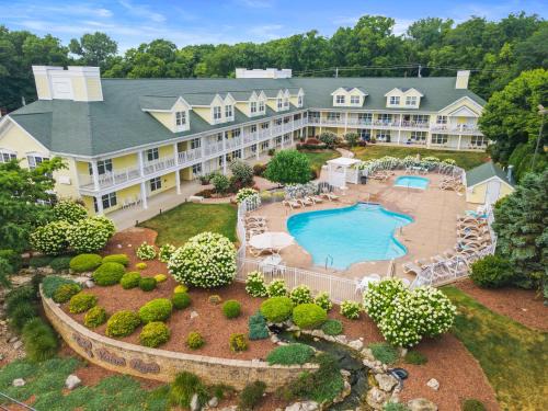 Kelleys Island Hotel | Kelleys Island Venture Resort