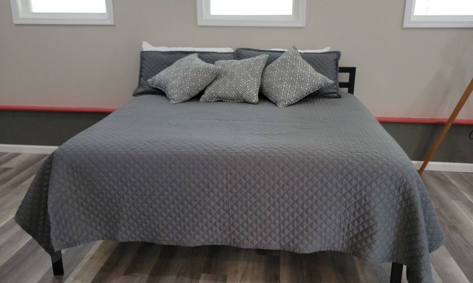 Midlothian Apartment | Kelsea's Korner - Awesome 900sf studio!