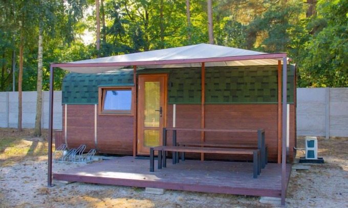 Hradec Kralove House | Kemp Stříbrný rybník by Interhome