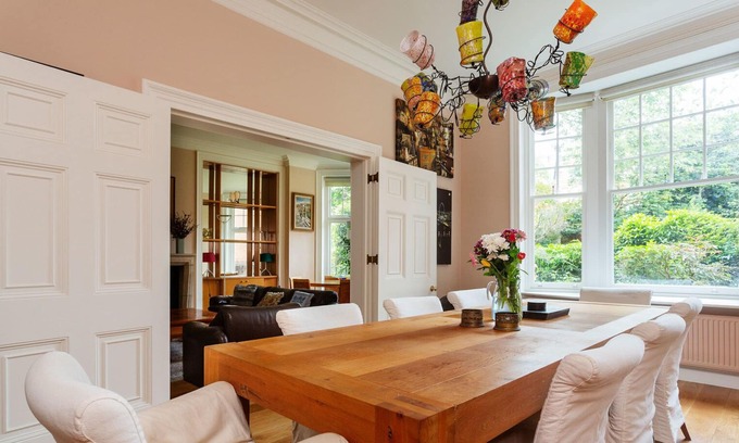 Campden Apartment | Kensington Majesty, by Veeve