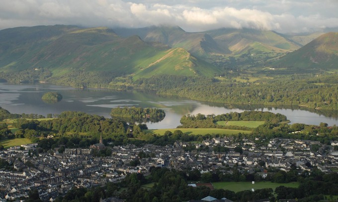 Keswick Apartment | Keswick, Garden Apartment for 2. Excellent location.Convenient for all amenities
