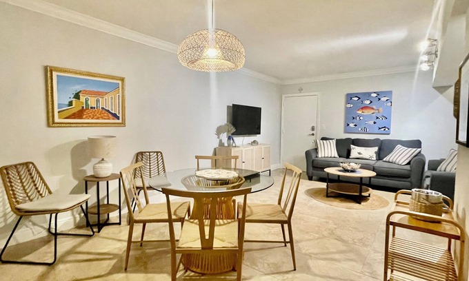 Key Biscayne Condo | Key Biscayne Condo, 5 minute walk to the beach