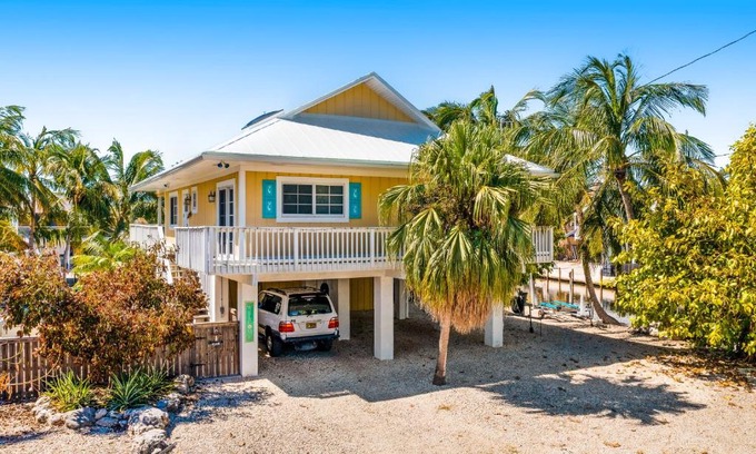 Cutthroat Harbor Estates House | Key Lime Time