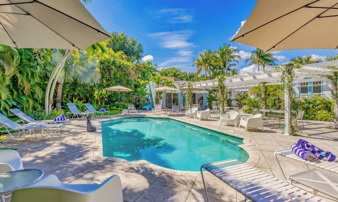 Northwood Shores House | Key West Estate in West Palm Beach with 2 separate homes & stunning pool oasis.