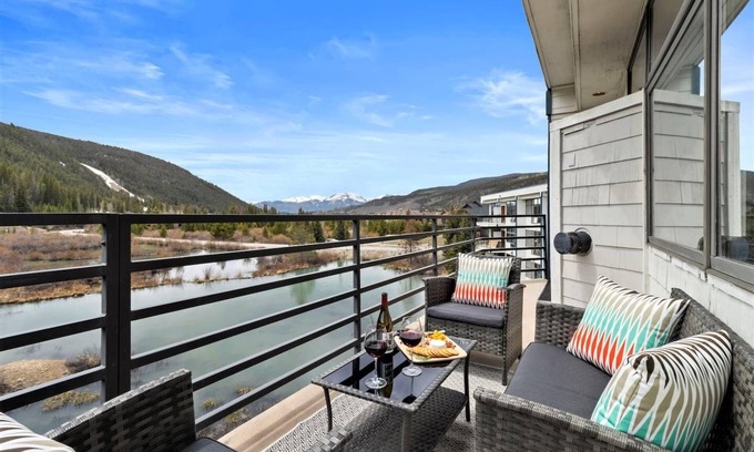 River Run Condo | Keystone with EPIC Views