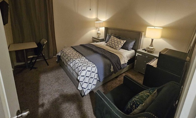 Klein House | Kick back and relax in this comfy, cozy, calm, stylish space!