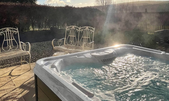 Hexham Cottage | Kielder Cottage Spa - E3533
