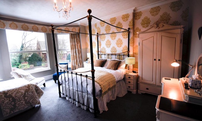 Hoole Bed & Breakfast | Kilmorey Lodge