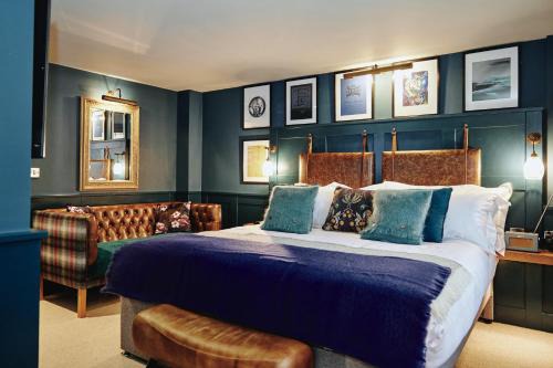 Runnymede Hotel | Kings Arms - Egham-Windsor