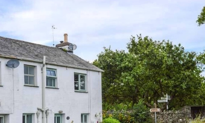 Hawkshead Cottage | KIRRIN COTTAGE, family friendly, with open fire in Hawkshead