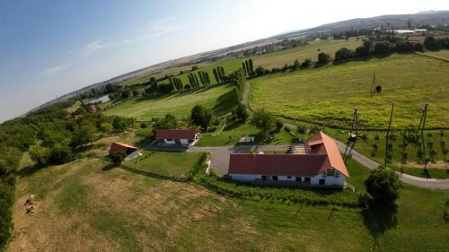 Pecsvarad House | Kishosszúrét Vendégház
