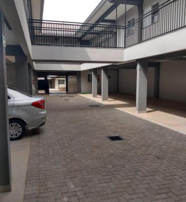 Maringa Apartment | KITNET PROX AO CENTRO - AR COND, WI-FI e ESTACIONAMENTO GRATIS