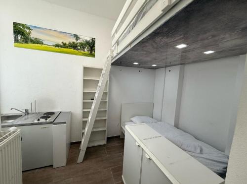 Wiesbaden Apartment | Kleine Wohnung Erdgeschoss Wiesbaden Stadtmitte
