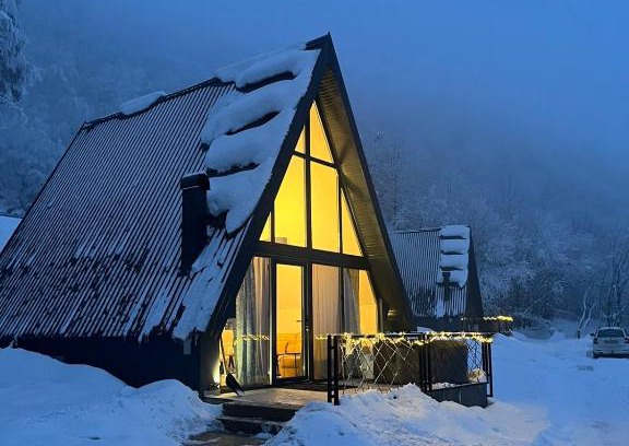 East Sarajevo Ski Chalet | Klek 77 Luxury Chalets near Jahorina