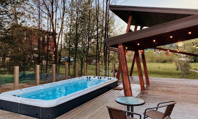 Mykulychyn House | KLEN Family