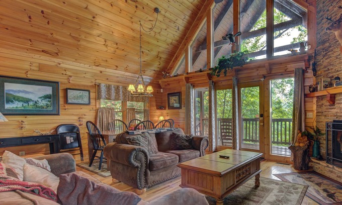 Black Bear Falls Cabin | Komfy Kozy | Game Room, Hot Tub, Pool Access