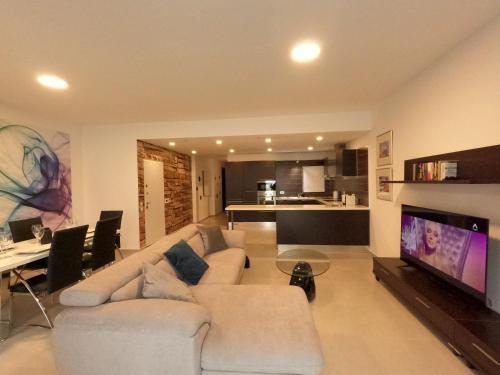Paceville Apartment | KORZO SUITES ST. JULIAN`S