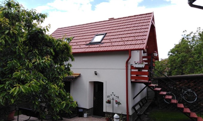 Tihany Apartment | Kossuth Lajos utca 73 Apartman Nabuka