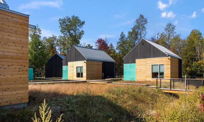 Acme Cabin | KOTI 1 (Two Bedroom) Traverse City's Scandinavian Cabins, vacation home on TART & mins to Traverse C
