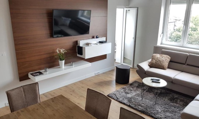 Vracar Apartment | Krunska 54