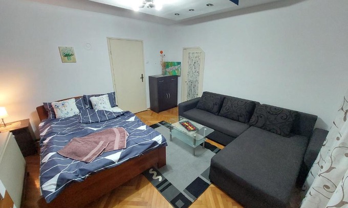 Palilula Apartment | KS Studio